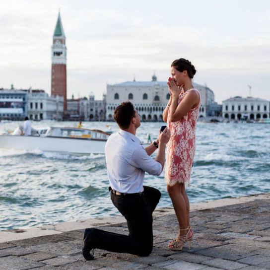 Proposta-romantica-a-Venezia